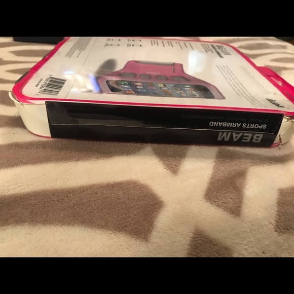 ‼️Bundle & Save‼️ Beam Sports Armband - Picture 6 of 8